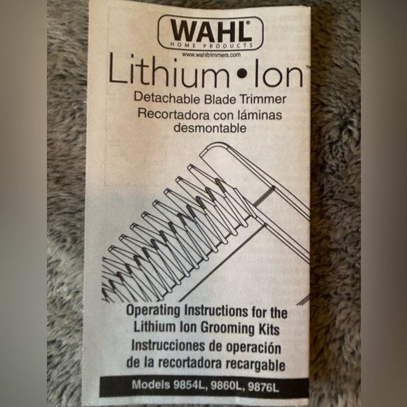 WAHL 17 Piece Trimming/Shaving Kit - Picture 10 of 16